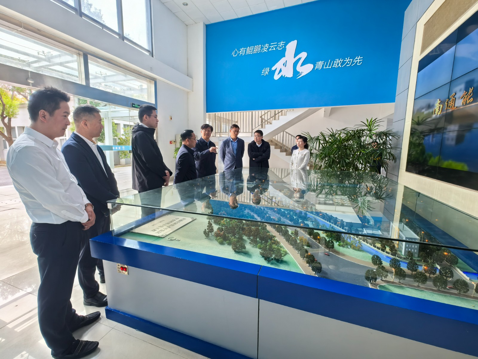 擴大再生水利用 推進節(jié)水產(chǎn)業(yè)發(fā)展